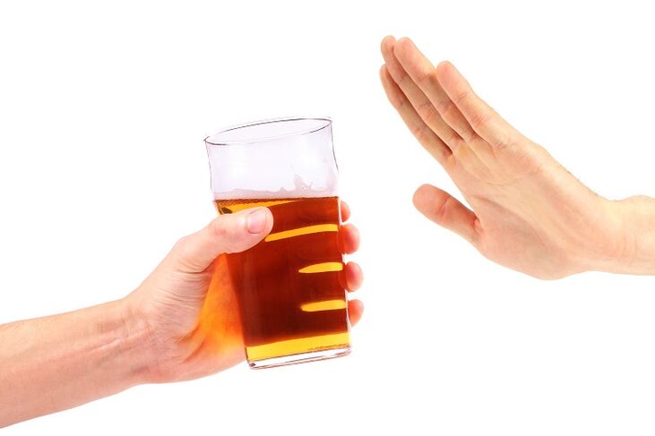 rifiuto dell'alcol e cosa accadrà se bevi a giorni alterni